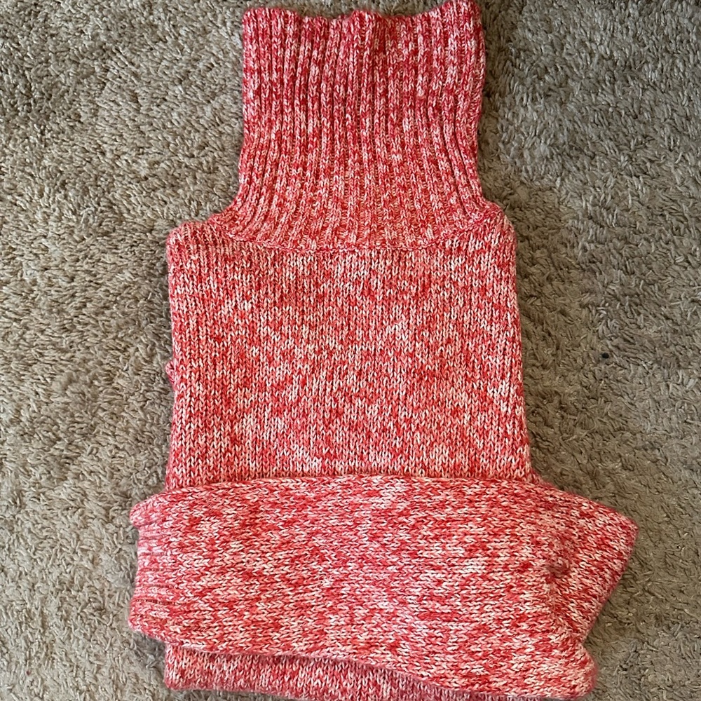 Old Navy Red and White Stitched Turtleneck Sweater Sz XL